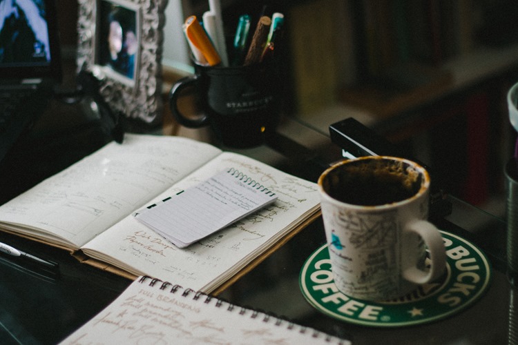 When Your Workspace Is Your Bedroom / Hannah Rose Beasley